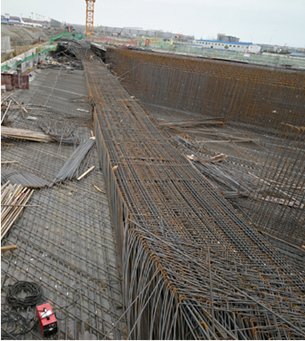 ˫�����ʻ�����ͨ����ͣ��ƺ�����е���Ŀ��3��21���ϴ�̮���¹ʵ��鱨��