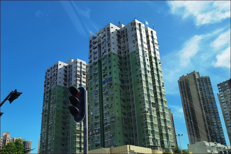 �����շ���ϵ����������Ψһס������Ժά���Է��ݲ�Ȩ������ʽ������