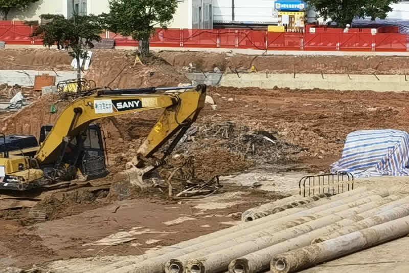 ����������Ͷ��ͺ�ͬԼ����һ�£����Խ�Ϲ��̱��ǩ֤�Ⱦ�ʵ����