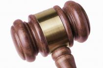 ǩ�����ղ���Э�鲻���а�Ǩ����������������ǿ�Ʋ��ԽȨ��Υ��