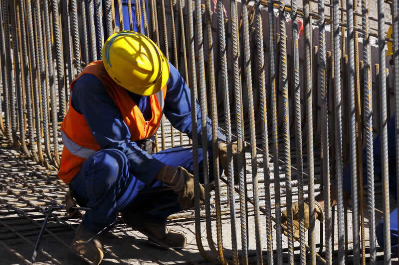 �ְ���λ��Ƿ���� ʩ���ܳа���λ�����峥