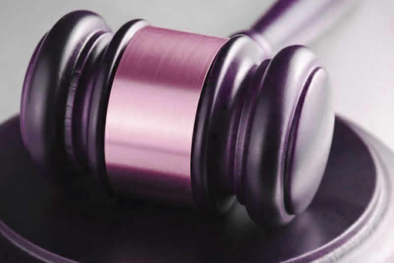 ���з���ְ����������ܲ���Ӧͨ������Ʒ��Ԥ�ۺ�ͬ�Ĺ�������ֹԤ���ڼ䡰һ����������Ϊ�ķ����Ա��������ߵĺϷ�Ȩ��